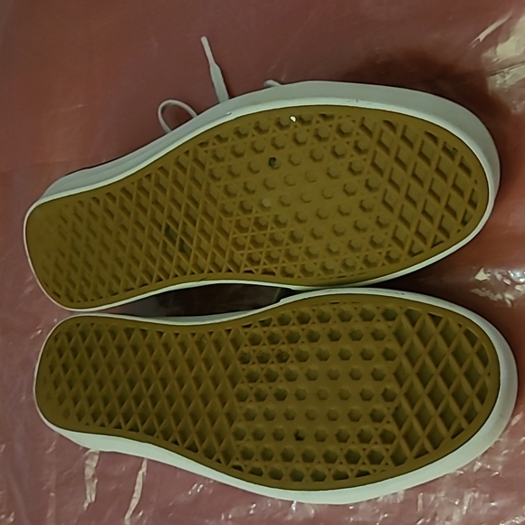 VANS Men's Checkerboard Off The Wall Sneakers - Picture 6 of 7